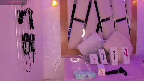 Ary Cooper online show from 12, 3, 2025