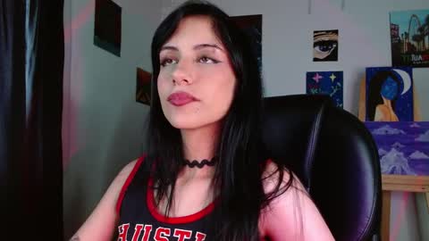 Snapshot of ary_pieerce chatting on 7, 4, 2026 Independent Model online show from 7, 4, 2026