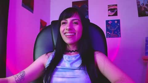 Snapshot of ary_pieerce chatting on 16, 4, 2026 Independent Model online show from 16, 4, 2026