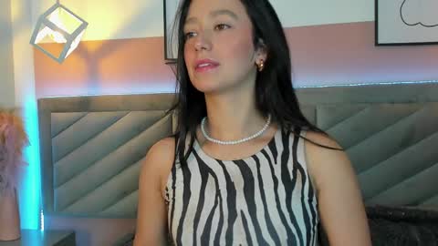 Snapshot of ary_thompson_ chatting on 2, 4, 2026 ARY THOMPSON online show from 2, 4, 2026