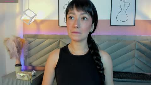 Snapshot of ary_thompson_ chatting on 26, 4, 2026 ARY THOMPSON online show from 26, 4, 2026