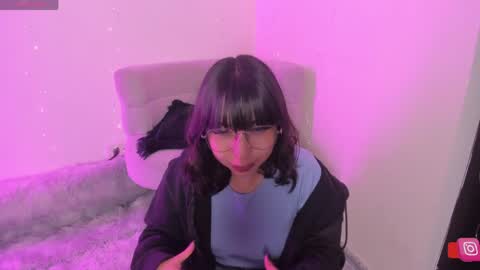 Snapshot of arya_line chatting on 8, 4, 2026 Arys online show from 8, 4, 2026