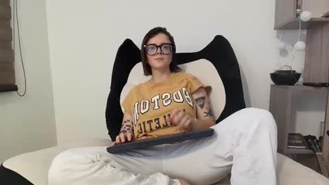 Snapshot of arya_starkw chatting on 20, 3, 2026 Ary 3 online show from 20, 3, 2026