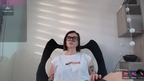 Snapshot of arya_starkw chatting on 22, 3, 2026 Ary 3 online show from 22, 3, 2026