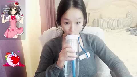 Snapshot of arylia_3 chatting on 27, 10, 2025 Lily online show from 27, 10, 2025