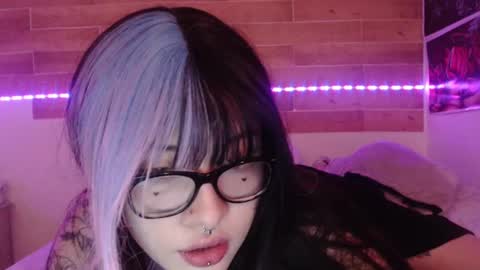 Asami  online show from 1, 3, 2025