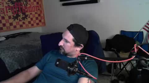 devilPup75 online show from 25, 10, 2025