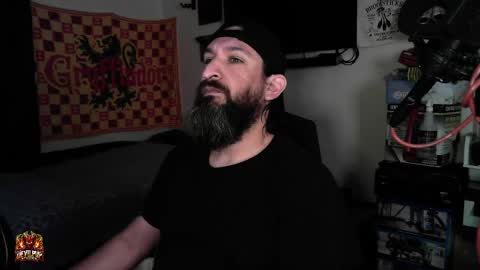 Snapshot of asanator101 chatting on 14, 4, 2026 devilPup75 online show from 14, 4, 2026