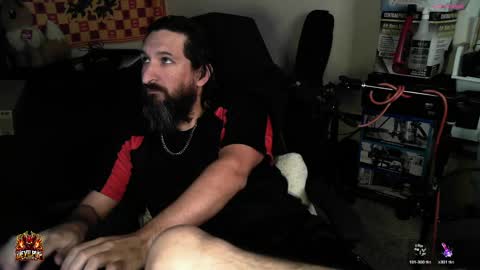 Snapshot of asanator101 chatting on 18, 4, 2026 devilPup75 online show from 18, 4, 2026