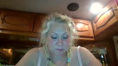ash0ley online show from 21, 7, 2026
