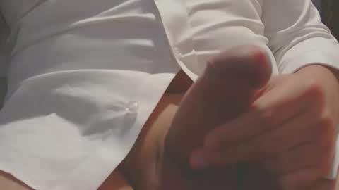 Snapshot of ash795179 chatting on 1, 3, 2026 ash795179 online show from 1, 3, 2026