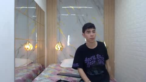Snapshot of ash_kai chatting on 22, 6, 2026 ash_kai online show from 22, 6, 2026