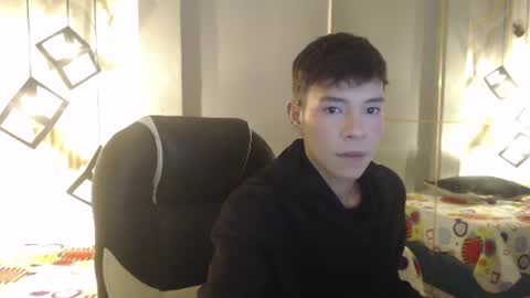 Snapshot of ash_kai chatting on 24, 6, 2026 ash_kai online show from 24, 6, 2026