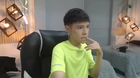Snapshot of ash_kai chatting on 18, 7, 2026 ash_kai online show from 18, 7, 2026