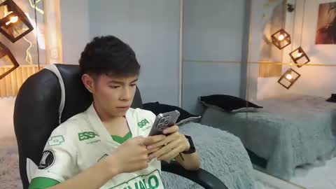 Snapshot of ash_kai chatting on 23, 7, 2026 ash_kai online show from 23, 7, 2026