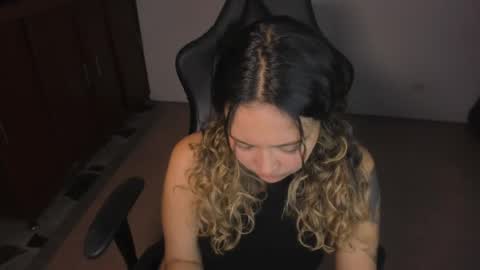 Snapshot of ash_smith1 chatting on 16, 4, 2026 ash_smith1 online show from 16, 4, 2026