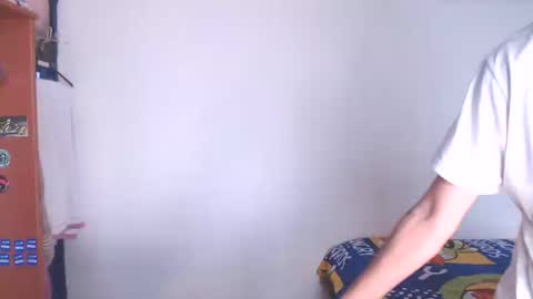 Snapshot of ash_v1 chatting on 10, 2, 2025 Ash online show from 10, 2, 2025