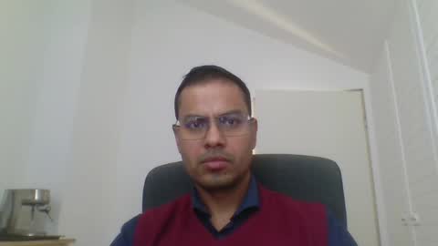 Snapshot of asharma1984xyz chatting on 23, 4, 2026 asharma1984xyz online show from 23, 4, 2026
