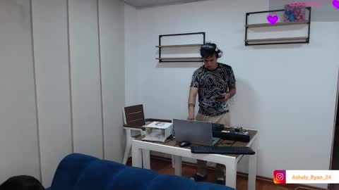 Snapshot of ashely_ryan24 chatting on 10, 1, 2026 Ashley And Ryan online show from 10, 1, 2026