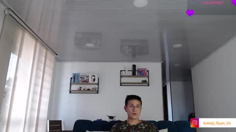 Snapshot of ashely_ryan24 chatting on 18, 1, 2026 Ashley And Ryan online show from 18, 1, 2026