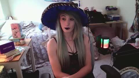Snapshot of ashethegengar chatting on 2, 12, 2025 Ashley Scarlett online show from 2, 12, 2025
