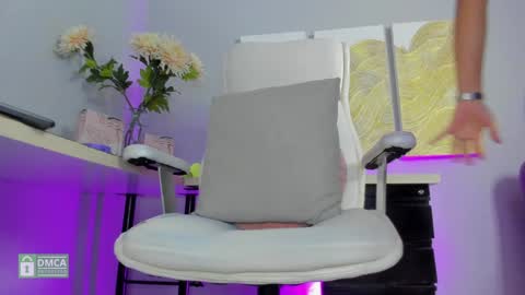 Ashley online show from 15, 12, 2024