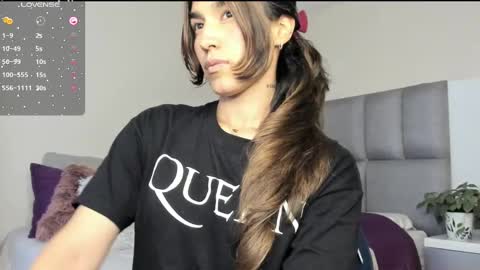 Carolina  online show from 11, 3, 2025