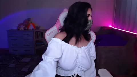 Snapshot of ashley__cooper__ chatting on 11, 3, 2025 Yasmina online show from 11, 3, 2025