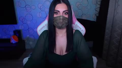Snapshot of ashley__cooper__ chatting on 4, 10, 2025 Yasmina online show from 4, 10, 2025