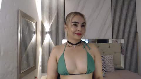 ashley__tylor online show from 13, 4, 2026