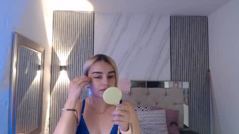 ashley__tylor online show from 12, 5, 2026