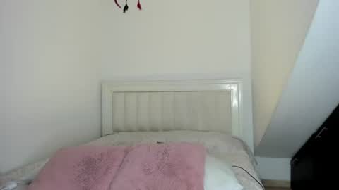 Snapshot of ashley_blair chatting on 17, 6, 2026 ashley_blair online show from 17, 6, 2026