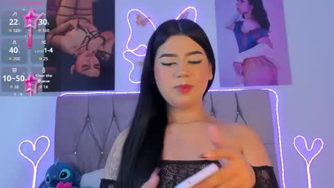 Snapshot of ashley_piinkk chatting on 24, 4, 2026 Ashley online show from 24, 4, 2026