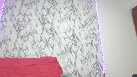 Ashley online show from 28, 2, 2025