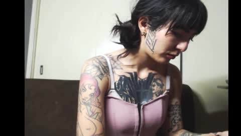 ashleyharper__ online show from 27, 10, 2025