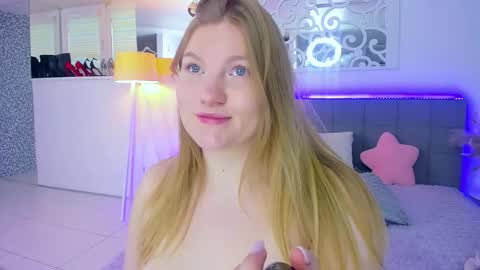 AshleyJonse online show from 16, 11, 2025