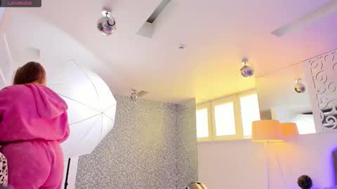 AshleyJonse online show from 4, 2, 2026