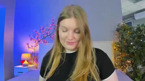 AshleyJonse online show from 17, 5, 2026