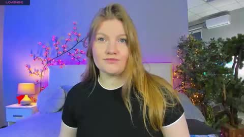 AshleyJonse online show from 18, 5, 2026