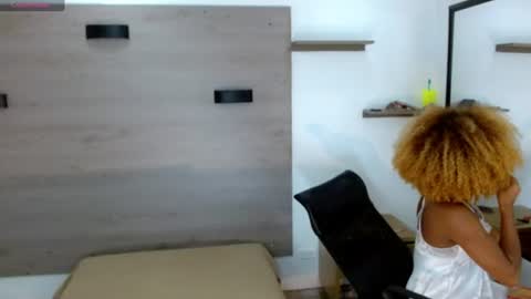 Snapshot of ashleysofiathenison chatting on 11, 7, 2026 ashleysofiathenison online show from 11, 7, 2026