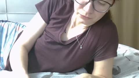 Ashley online show from 17, 2, 2025