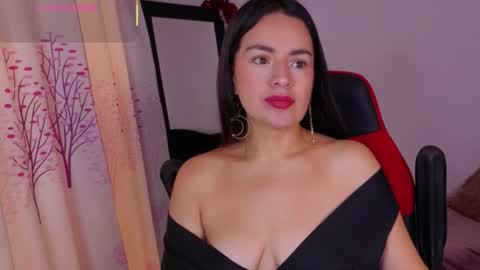 Snapshot of ashleyt1998 chatting on 9, 1, 2026 ASHLEY online show from 9, 1, 2026