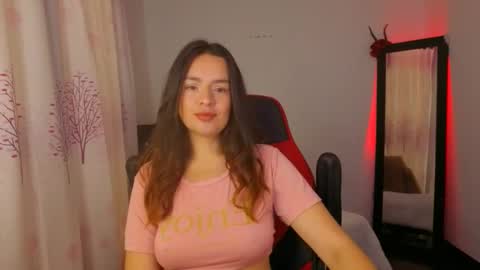 Snapshot of ashleyt1998 chatting on 19, 2, 2026 ASHLEY online show from 19, 2, 2026