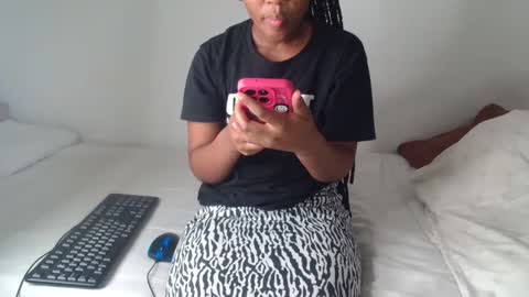 Snapshot of ashleyt255 chatting on 17, 11, 2025 ashleyt255 online show from 17, 11, 2025