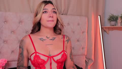 Ashley Lauren online show from 20, 1, 2025