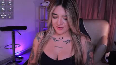 Ashley Lauren online show from 5, 11, 2025