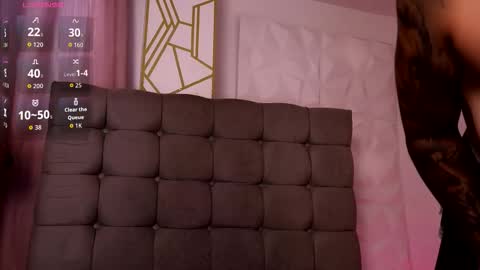 Ashley Lauren online show from 4, 3, 2026