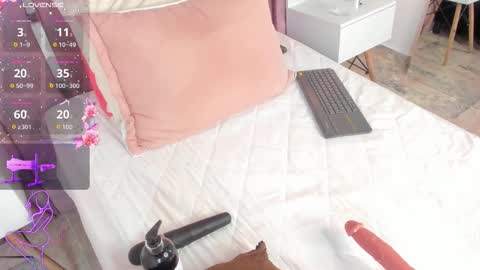 Ashlie online show from 16, 9, 2025