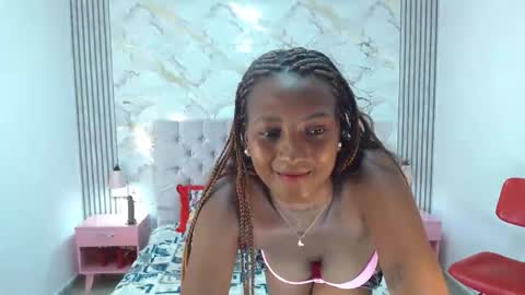 Snapshot of ashlieegreenn chatting on 20, 3, 2026 AshlieeGreenn online show from 20, 3, 2026