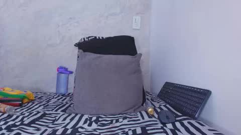 Ashly online show from 27, 11, 2025